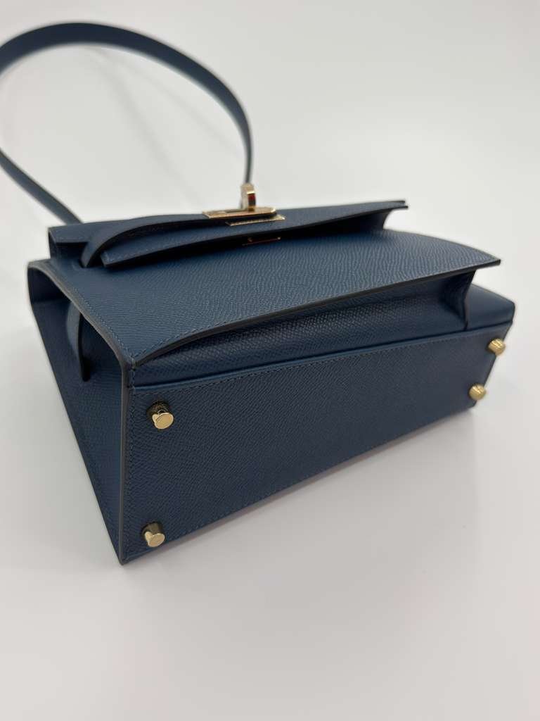 Hermès Kelly en Désordre Bleu de Prusse Epsom Permabrass Hardware - Image 8